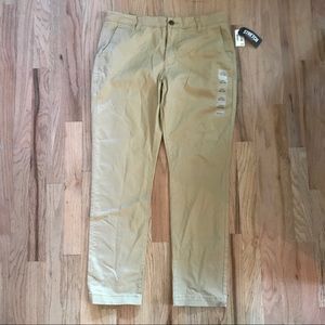 BRAND NEW Mens Aeropostale Khaki Chino Pant 32x30